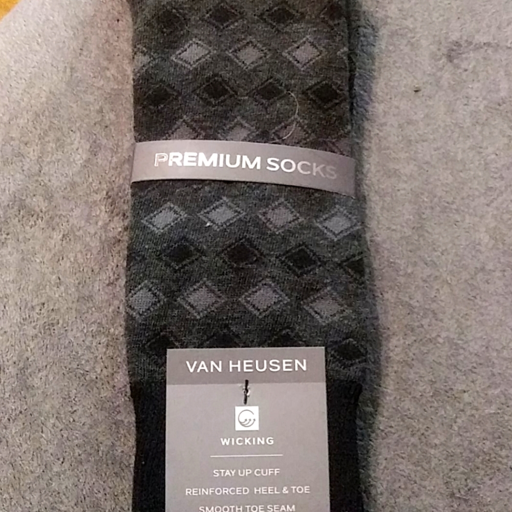 Van Heusen men socks